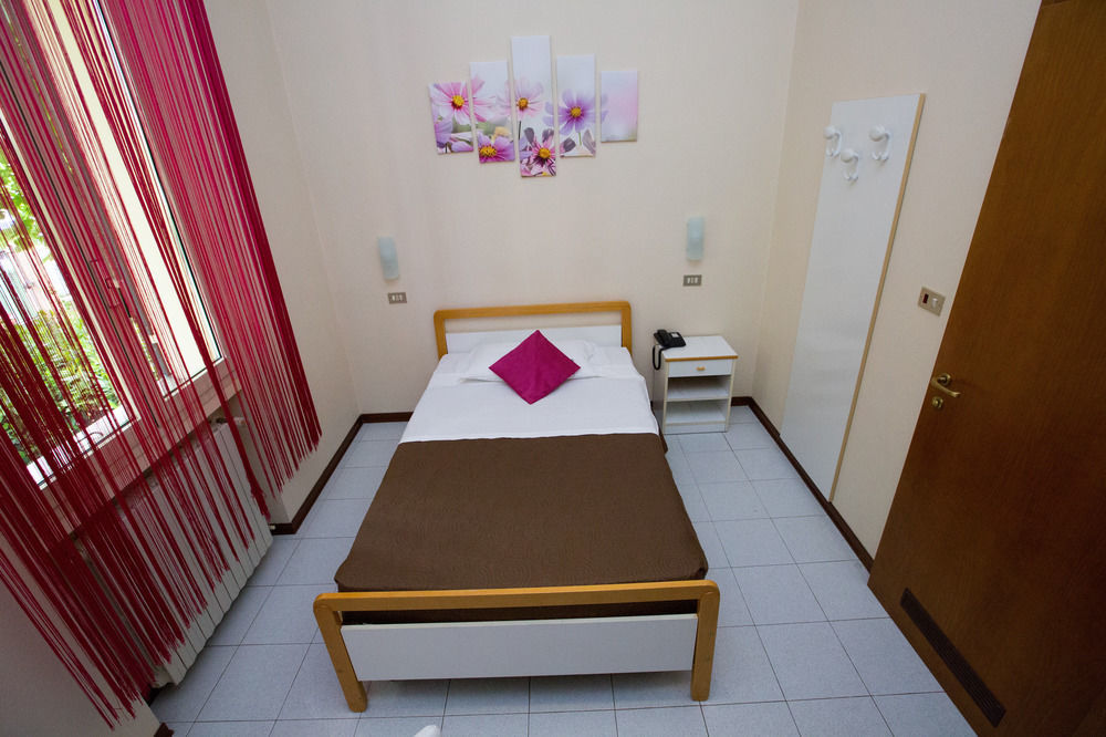 Hotel Arcoveggio 볼로냐 외부 사진